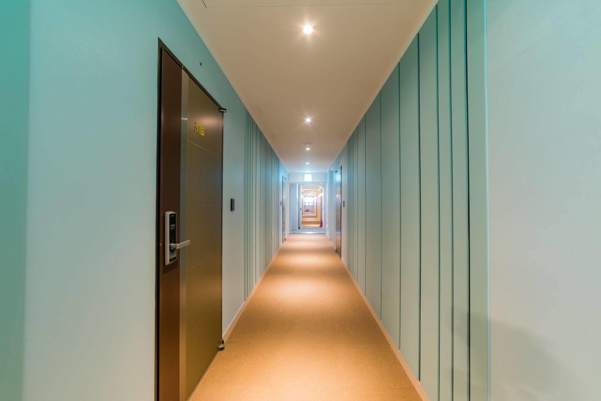 Reborn Suwon Silkroad Hotel Zewnętrze zdjęcie